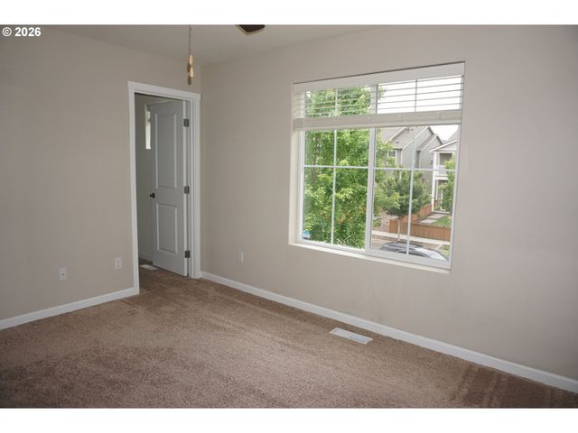 7026 Ne 153RD Pl, Vancouver, WA 98682