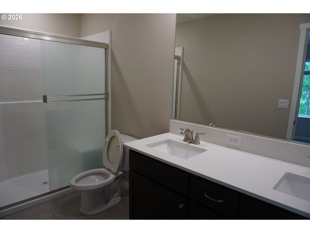 7026 Ne 153RD Pl, Vancouver, WA 98682