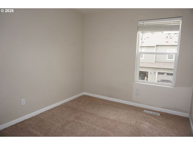 7026 Ne 153RD Pl, Vancouver, WA 98682