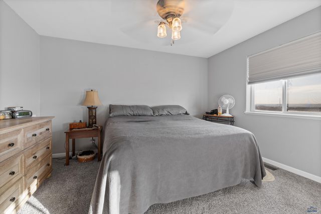 14787 SUNLIGHT DR, Rapid City, SD 57703