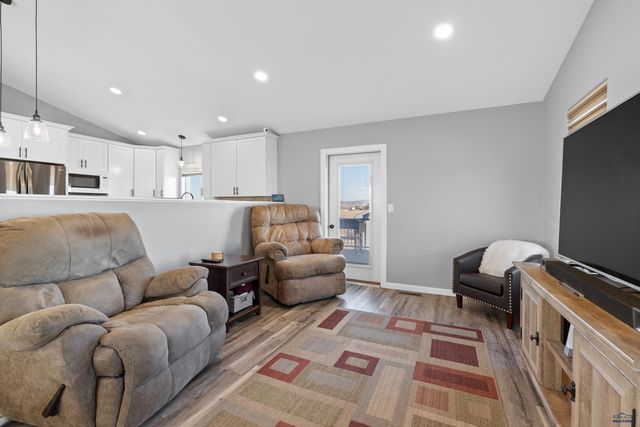 14787 SUNLIGHT DR, Rapid City, SD 57703