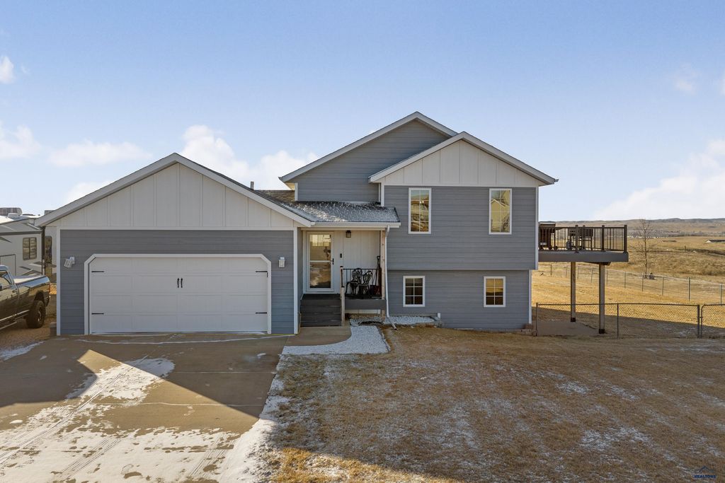 14787 SUNLIGHT DR, Rapid City, SD 57703