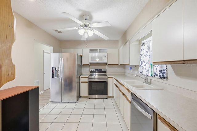 17814 SE 107TH TERRACE, Summerfield, FL 34491