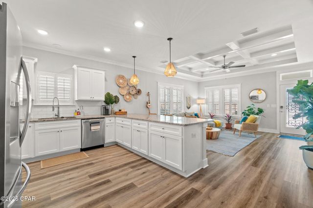 327 Memory Lane, Panama City Beach, FL 32413