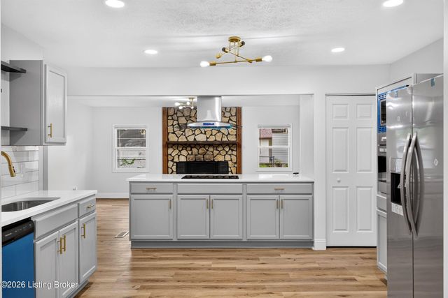 2522 Montpelier Ct, Louisville, KY 40272