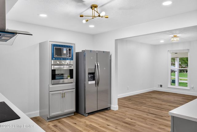 2522 Montpelier Ct, Louisville, KY 40272