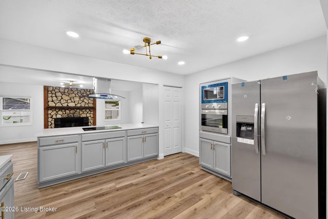 2522 Montpelier Ct, Louisville, KY 40272