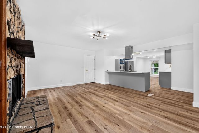 2522 Montpelier Ct, Louisville, KY 40272