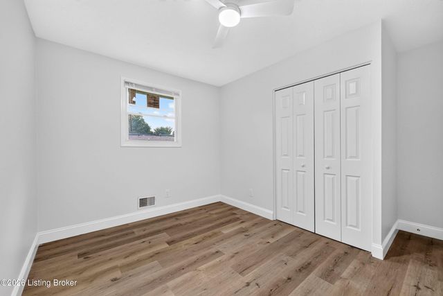 2522 Montpelier Ct, Louisville, KY 40272