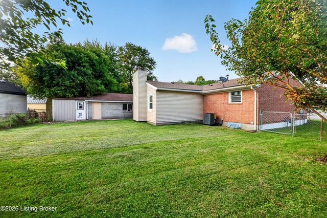 2522 Montpelier Ct, Louisville, KY 40272