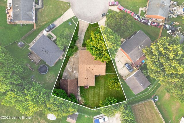 2522 Montpelier Ct, Louisville, KY 40272