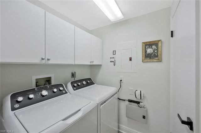 780 Willowbrook DR 701, Naples, FL 34108