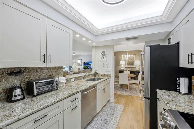 780 Willowbrook DR 701, Naples, FL 34108
