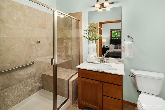 14730 75th Avenue NE, Kenmore, WA 98028