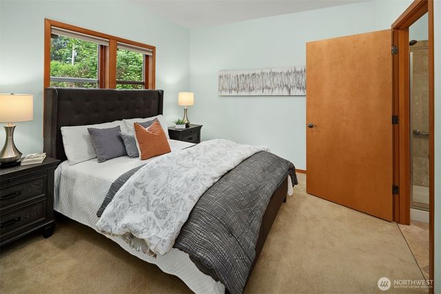 14730 75th Avenue NE, Kenmore, WA 98028