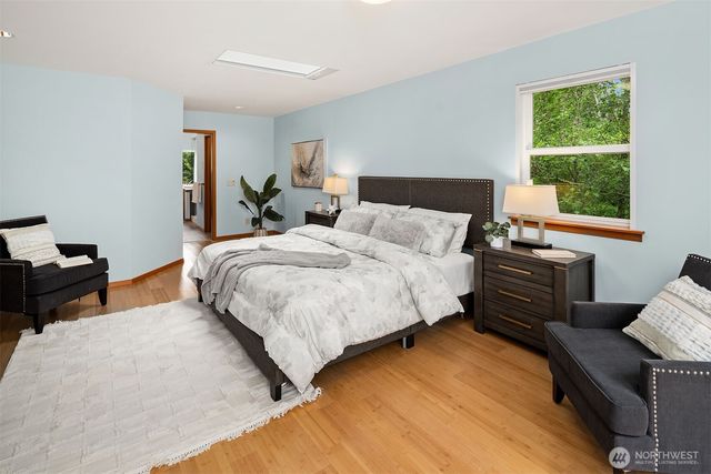 14730 75th Avenue NE, Kenmore, WA 98028
