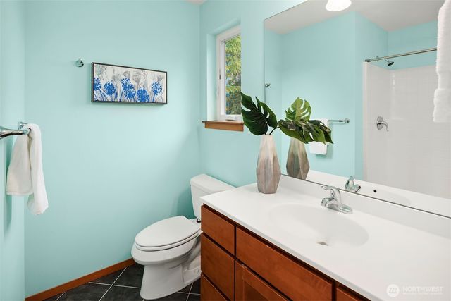 14730 75th Avenue NE, Kenmore, WA 98028