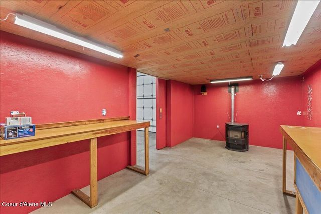 7513 W Nighthawk DR, Post Falls, ID 83854
