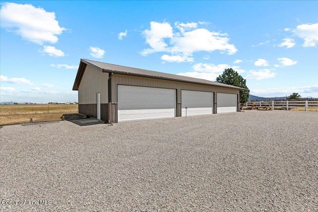 7513 W Nighthawk DR, Post Falls, ID 83854