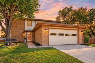 15 Dewberry Court, Bedford, TX 76021