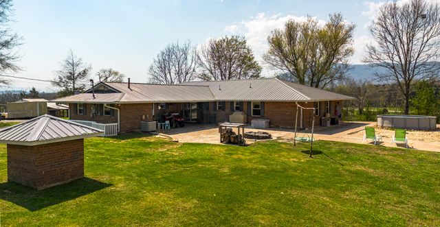 1473 Old York Highway N, Dunlap, TN 37327