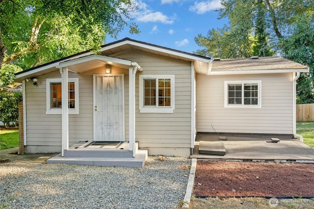 469 Maple Avenue SW, Renton, WA 98057
