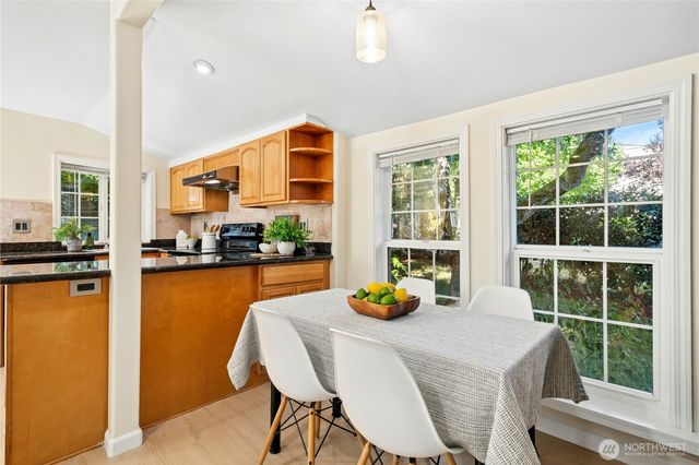 469 Maple Avenue SW, Renton, WA 98057