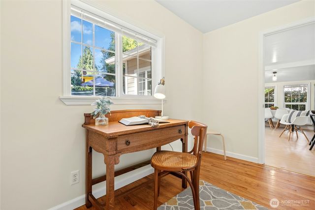 469 Maple Avenue SW, Renton, WA 98057