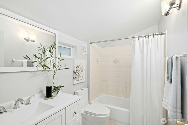 469 Maple Avenue SW, Renton, WA 98057