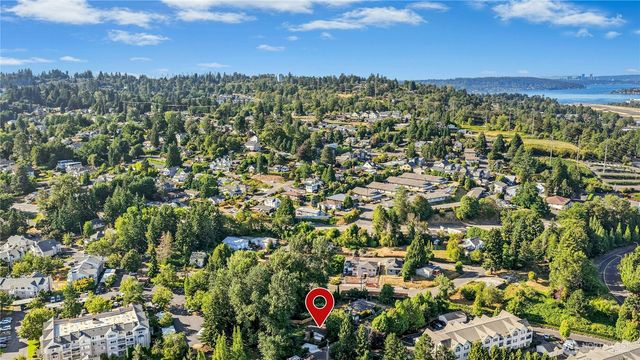 469 Maple Avenue SW, Renton, WA 98057