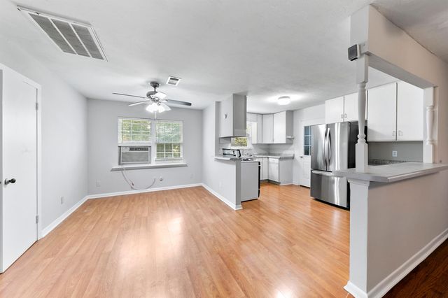 9830 Sumerlin Street, Houston, TX 77075