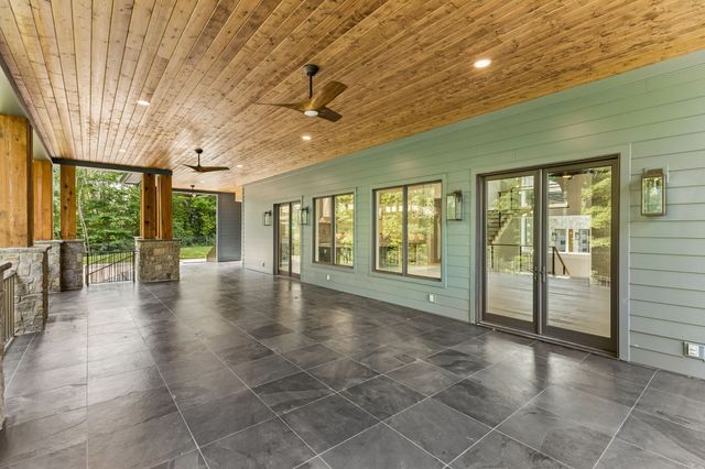 1782 Springwater Lane, Thompsons Station, TN 37179