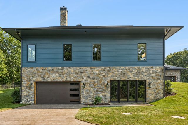 1782 Springwater Lane, Thompsons Station, TN 37179