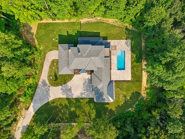 1782 Springwater Lane, Thompsons Station, TN 37179