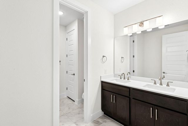 121 Irvine PASS, Liberty Hill, TX 78642