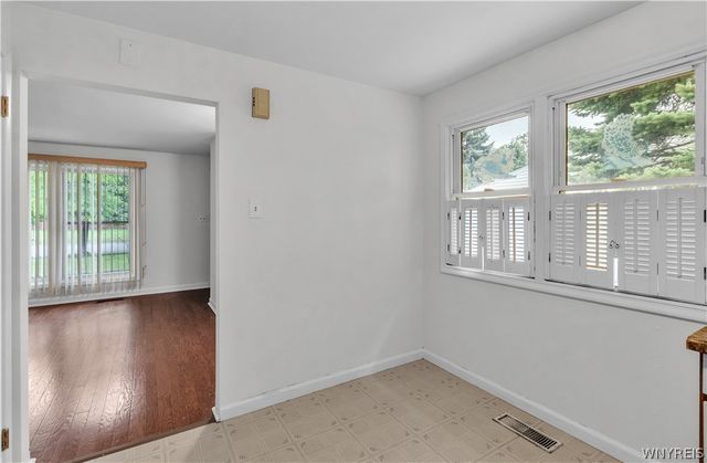 39 Mapleview Drive, Amherst, NY 14226
