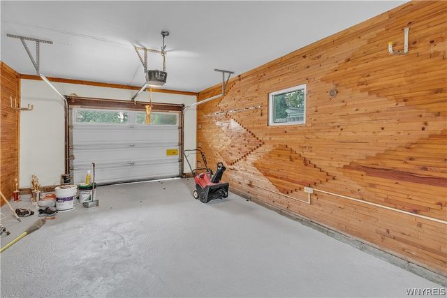 39 Mapleview Drive, Amherst, NY 14226