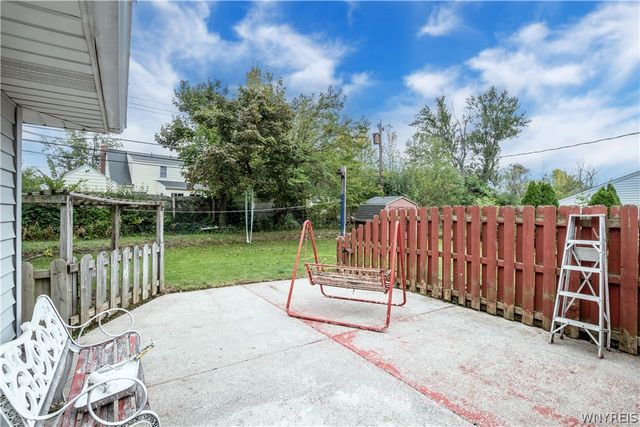 39 Mapleview Drive, Amherst, NY 14226
