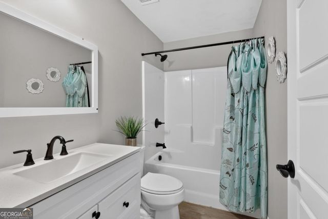 208 Shields Street, Winder, GA 30680