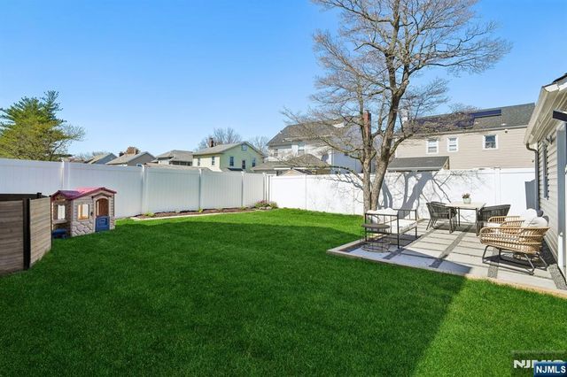 249 Ottawa Avenue, Hasbrouck Heights, NJ 07604
