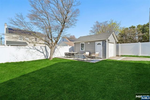 249 Ottawa Avenue, Hasbrouck Heights, NJ 07604