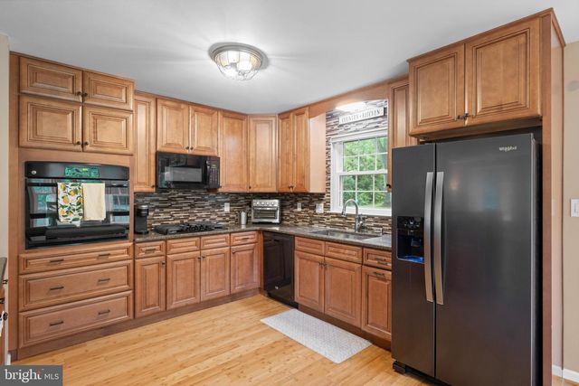 947 DOGWOOD CT, Pottstown, PA 19464
