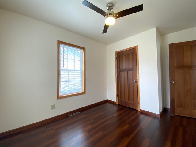 715 S Ashland Avenue, Michigan City, IN 46360