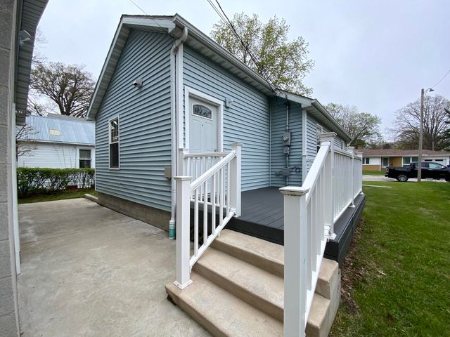 715 S Ashland Avenue, Michigan City, IN 46360