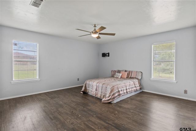 4006 Mark Lane, Mt Pleasant, TX 75455