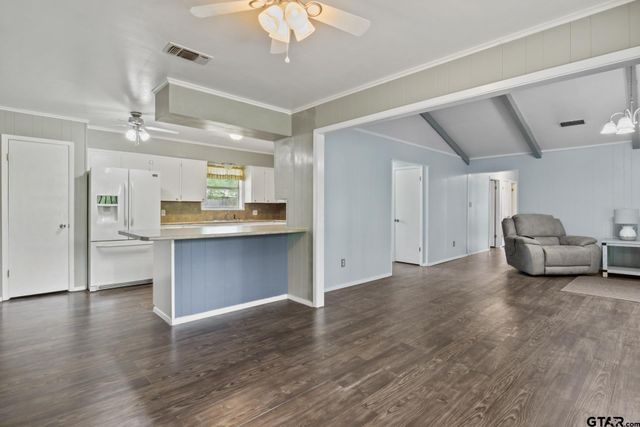 4006 Mark Lane, Mt Pleasant, TX 75455