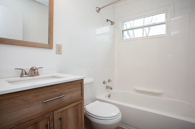 3509 Lacon Road, Hilliard, OH 43026