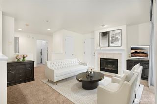 6525 200th Street SW #101, Lynnwood, WA 98036