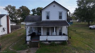 14844 Churchfield Street NW, North Lawrence, OH 44666
