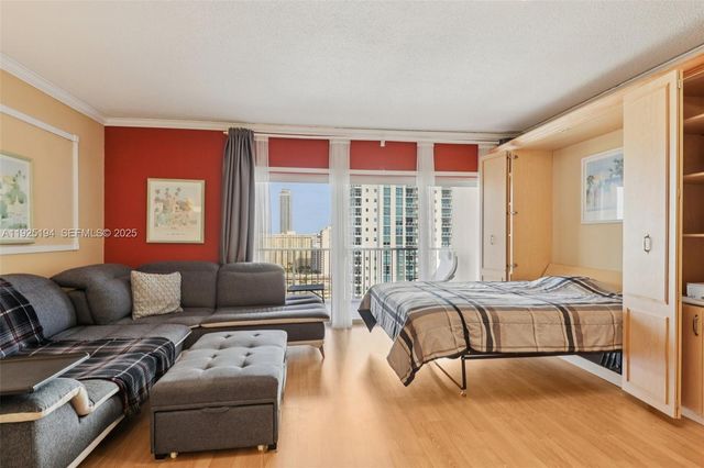 1965 S Ocean Dr 16A, Hallandale Beach, FL 33009